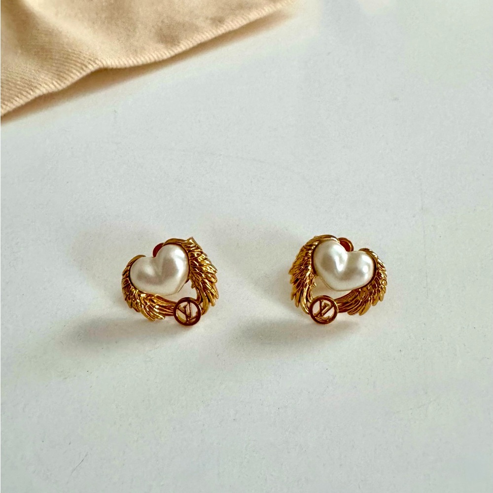 Louis Vuitton Angel Love Earrings